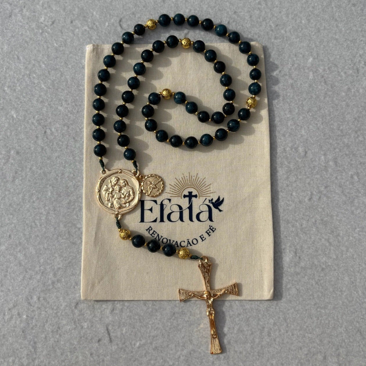 Terço Sagrada Família - Pedras Naturais