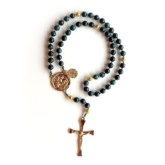 Terço Sagrada Família - Pedras Naturais